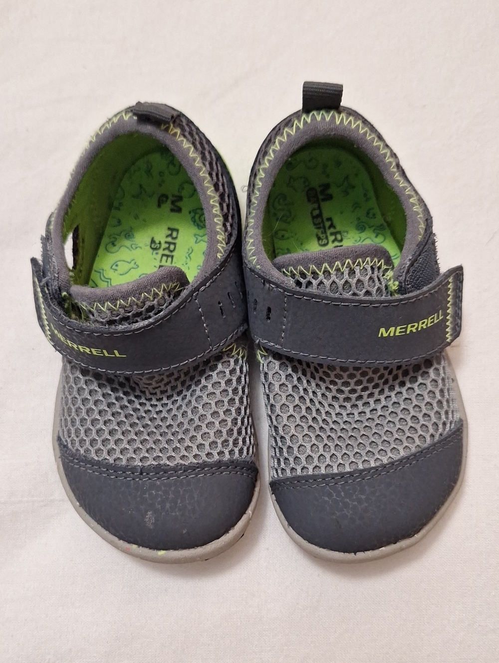 Merrell Kids Gray & Green Mesh Shoes - Slip-On